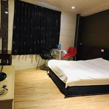 橙橙民宿 New Taipei City Экстерьер фото